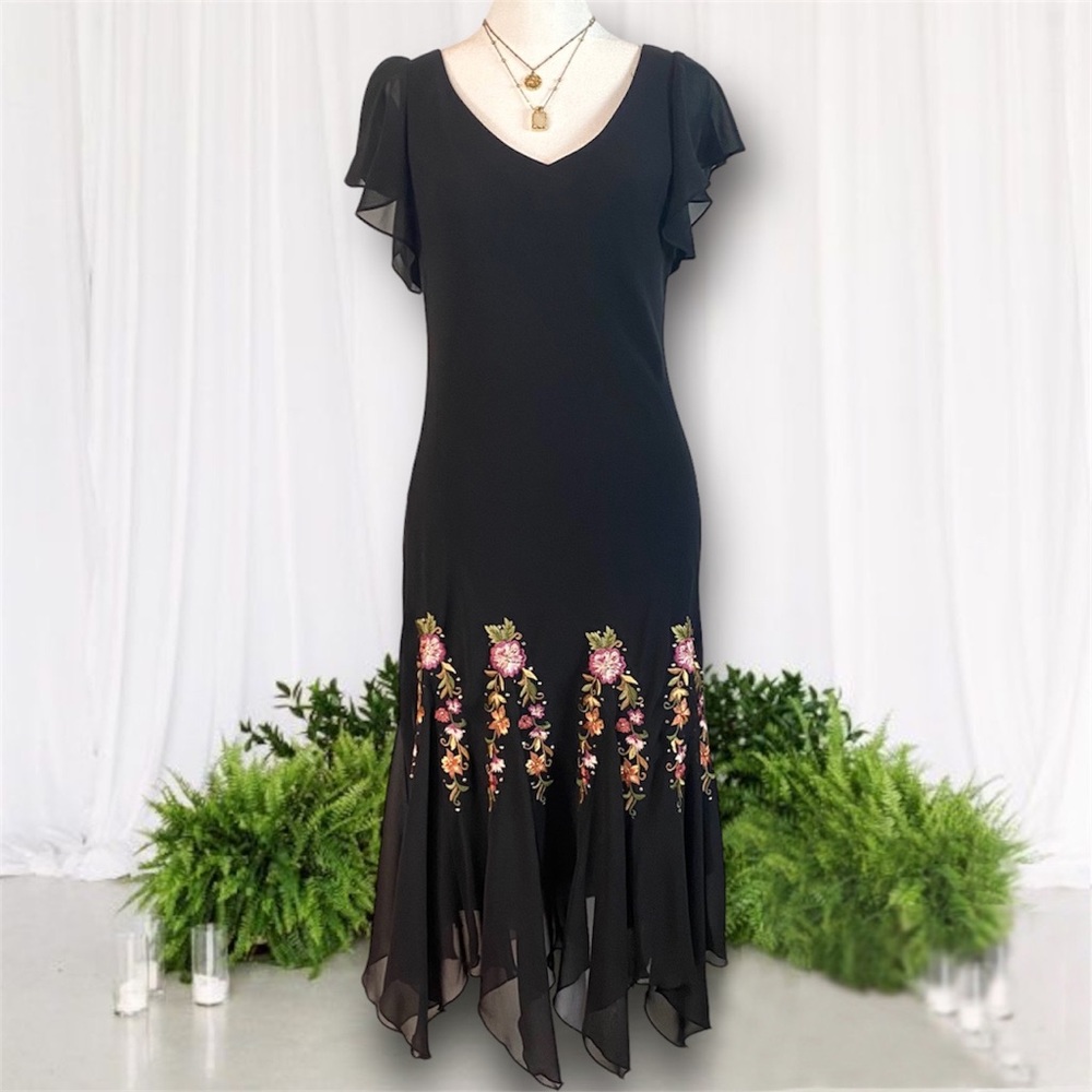 Vintage black embroidered fairy dress size 6 flowers